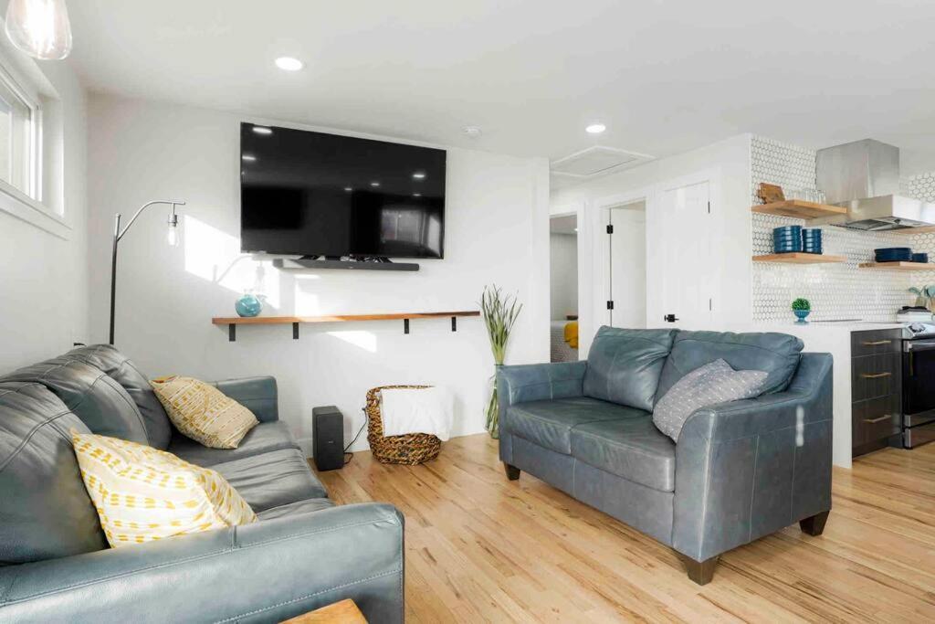 Villa Sleeps 16 - 15 Min/Downtown, 10 Min/Medical Center Aurora Exterior foto